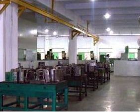 模具工廠實(shí)景